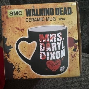 The Walking Dead Mug 12oz